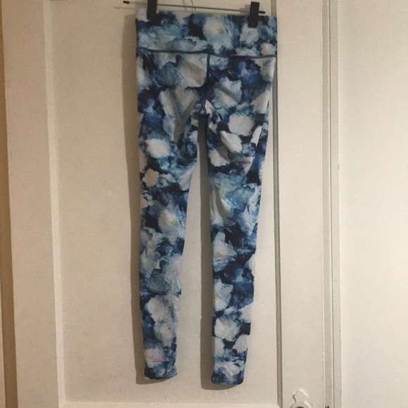 XS Athleta leggings - Picture 2 of 4